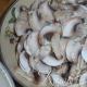 Chicken with mushrooms - recipes with photos